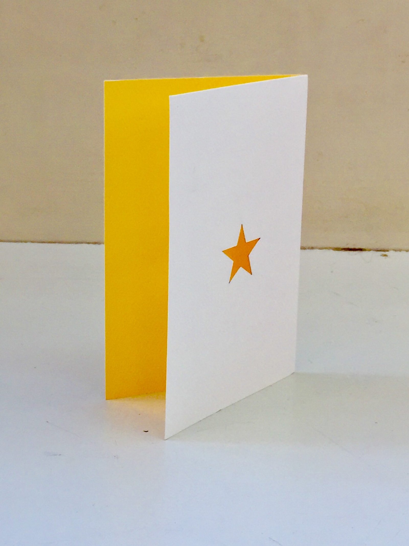כרטיסים איקון בחיתוך ליזר - כוכב צהוב – תמונה 4