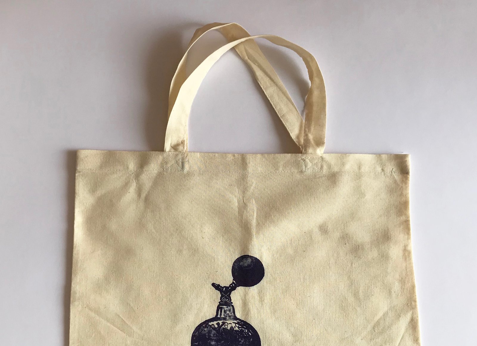 תיקים – תמונה 2